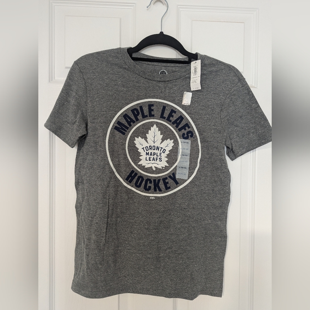 Toronto Maple Leaf TShirt youth LG 10/12